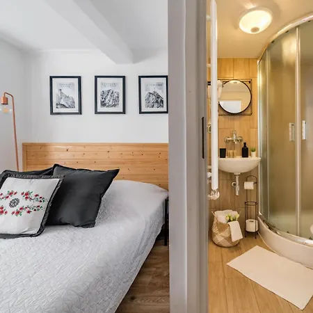 Goralskie Kaciki & Jacuzzi Na Wylacznosc Penzion 3*