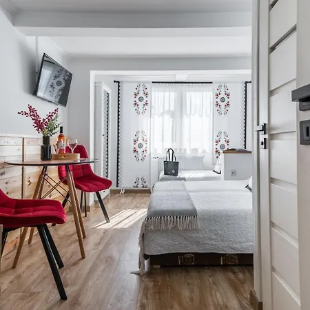 Penzion Goralskie Kaciki & Jacuzzi Na Wylacznosc 3*