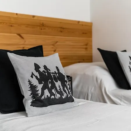 Goralskie Kaciki & Jacuzzi Na Wylacznosc 3* Zakopane