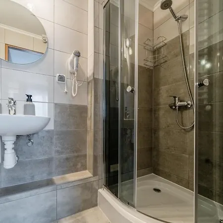 Goralskie Kaciki & Jacuzzi Na Wylacznosc