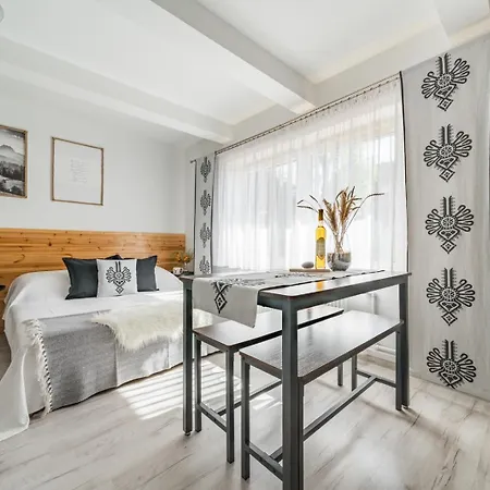 Goralskie Kaciki 3* زاكوباني