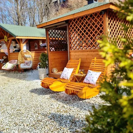 Goralskie Kaciki & Jacuzzi Na Wylacznosc Vendégház