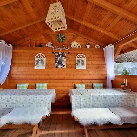 Goralskie Kaciki & Jacuzzi Na Wylacznosc 3*