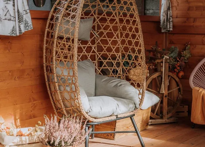 Goralskie Kaciki בית הארחה 3*