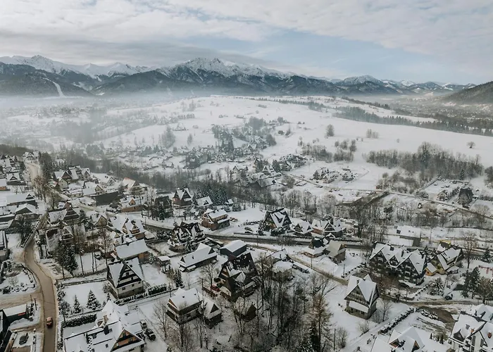 Goralskie Kaciki בית הארחה זקופאנה